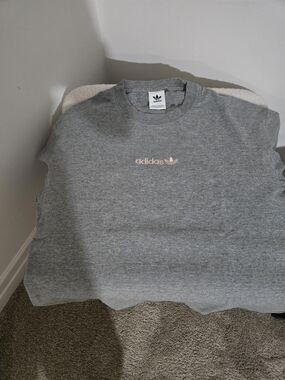 adidas Gray Crewneck Sweatshirt with Pale Pink Trefoil Large Size (Oversize Fit)